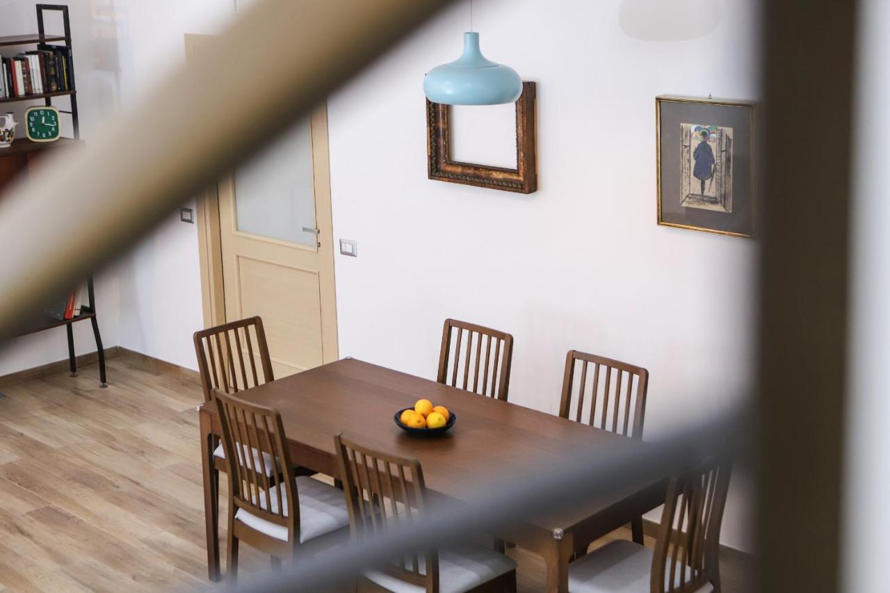 Tribunali Family Apartment By Wonderful Italy Napoli Dış mekan fotoğraf