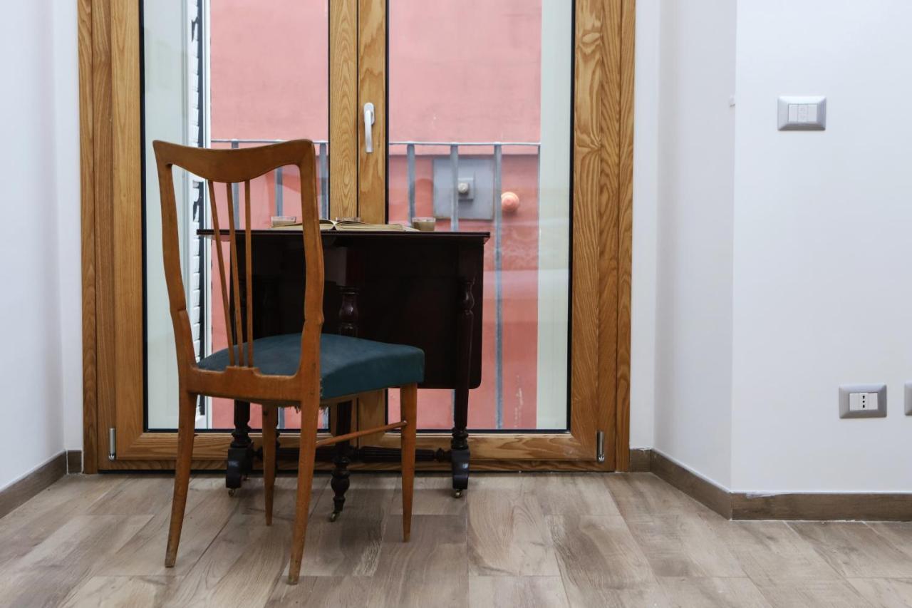 Tribunali Family Apartment By Wonderful Italy Napoli Dış mekan fotoğraf