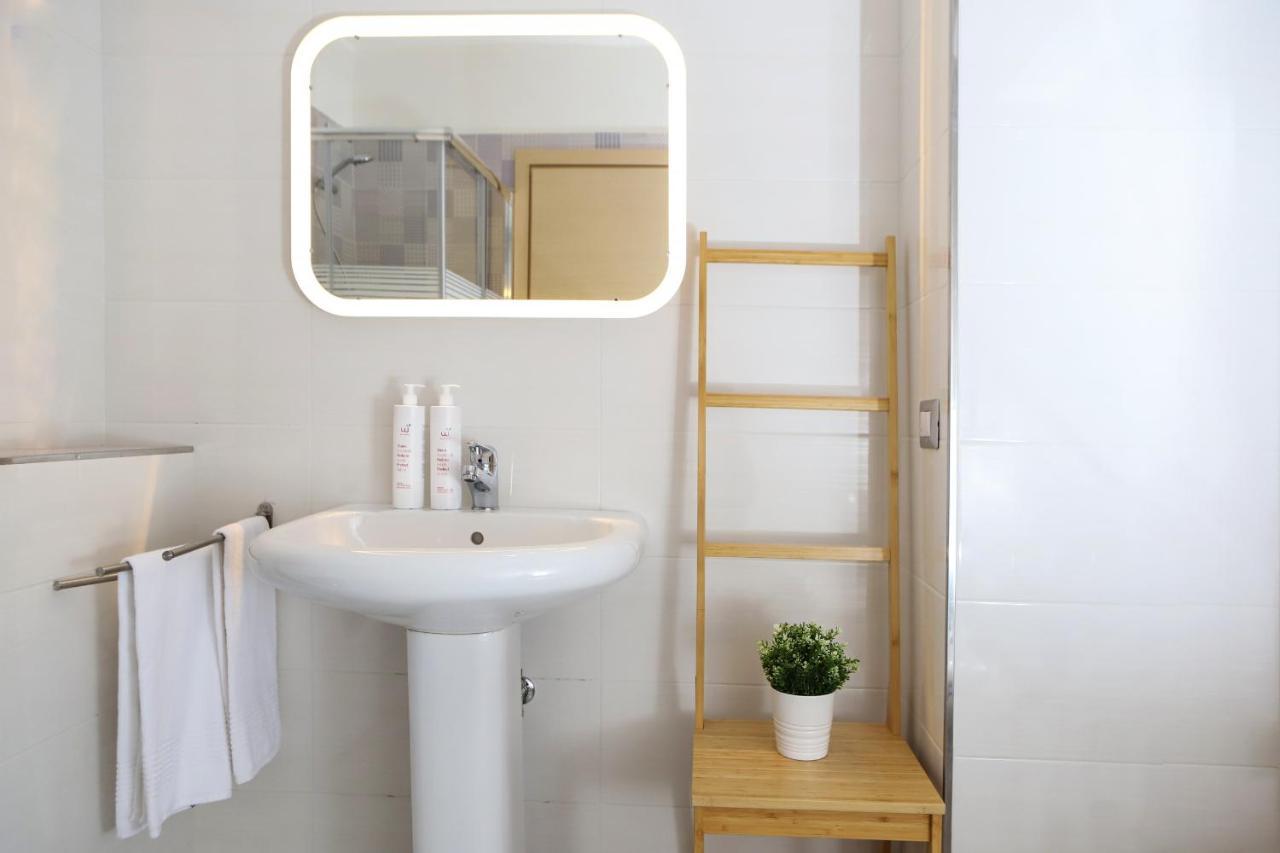 Tribunali Family Apartment By Wonderful Italy Napoli Dış mekan fotoğraf